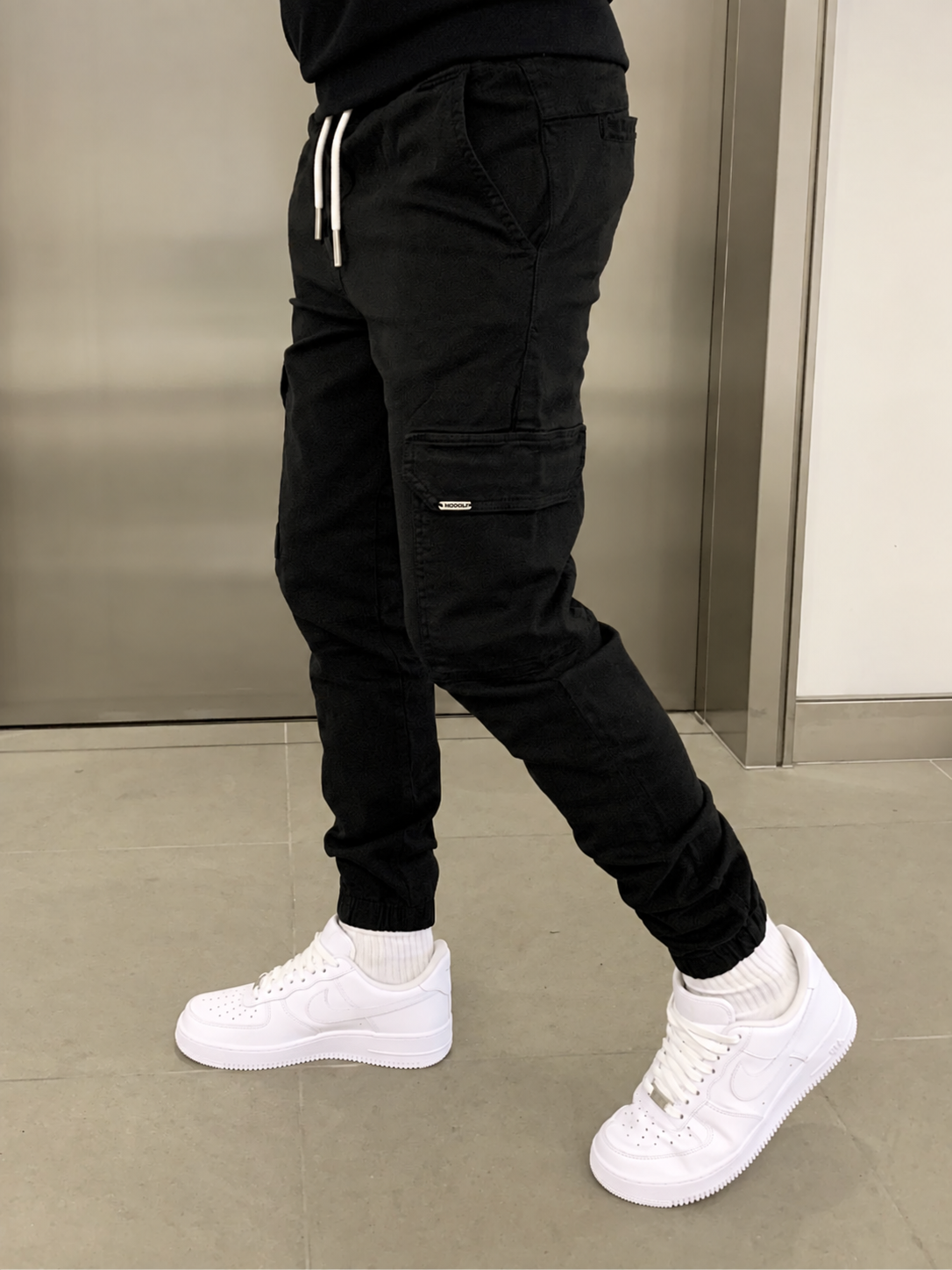 Men's Cargo Trousers Relaxed Fit Multi-Pocket Utility Style Everyday Wear