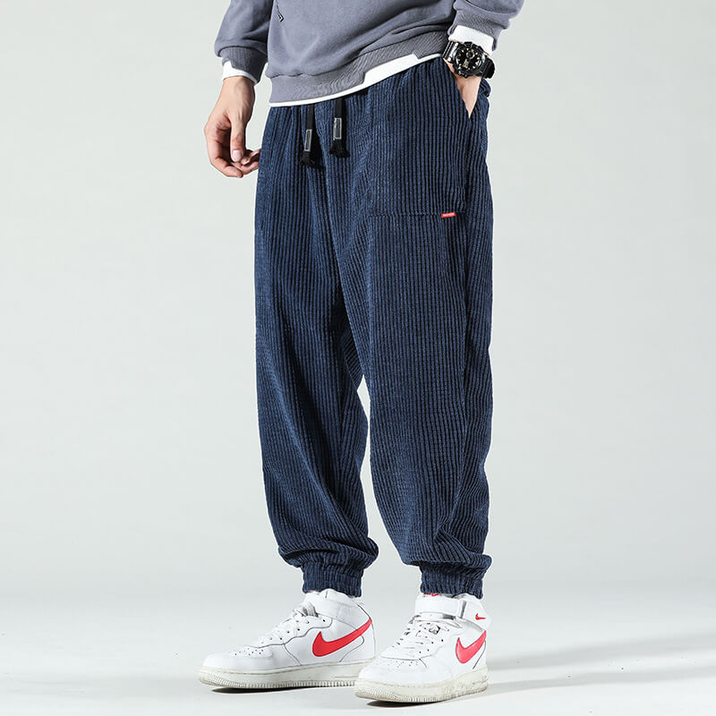 Men's Loose Fit Tapered Trousers