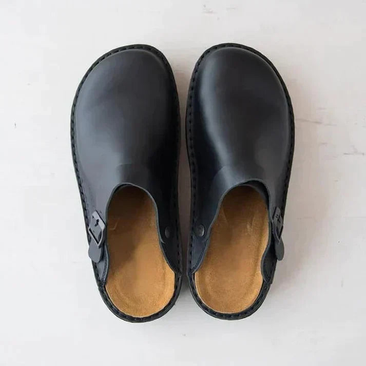 Men's Classic Leather Clogs | Casual