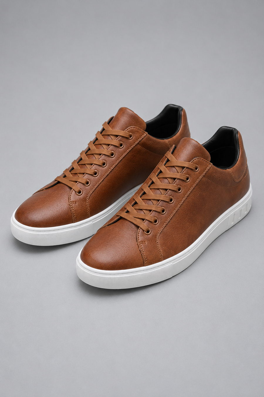Men's Casual Sneakers Low-Top Lace-Up Trainers Everyday Walking Sport Comfort Versatile Streetwear Trendy