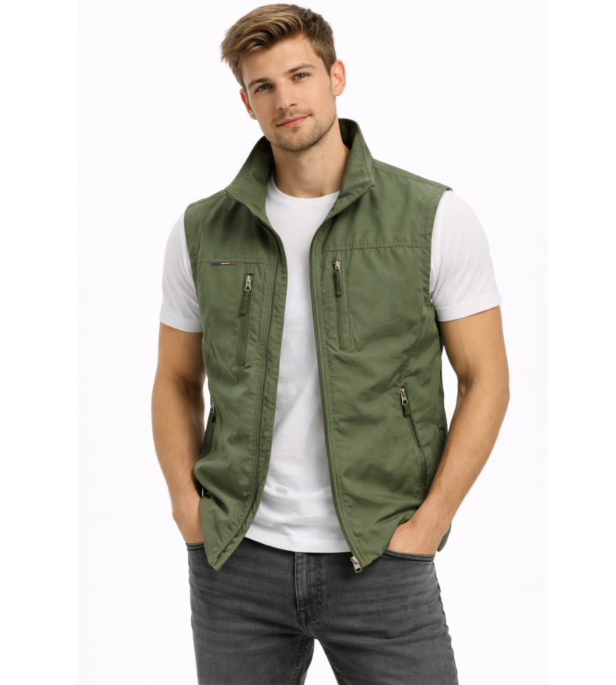 Men's Stylish Outdoor Vest | Zippered with Stand-Up Collar
