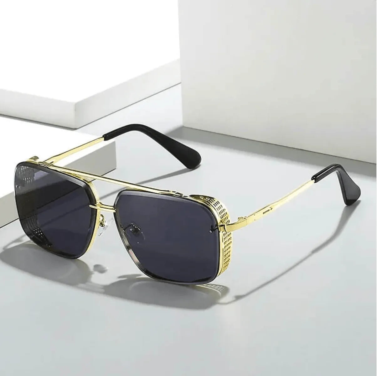 Men’s Elegant Metal Sunglasses | UV400 Protection