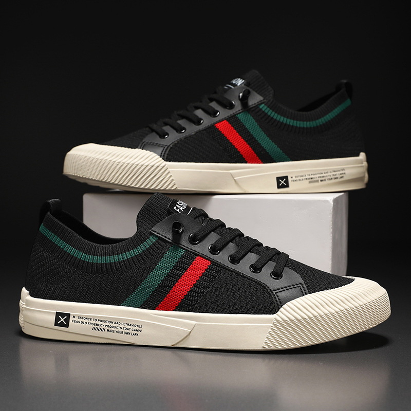 Men’s Lace-Up Daily Trainers