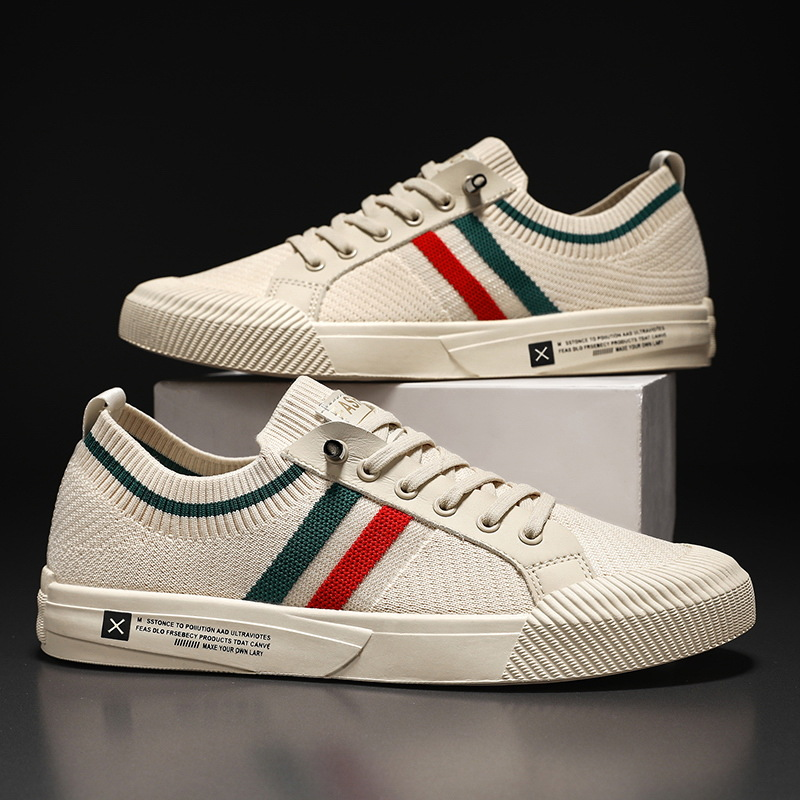 Men’s Lace-Up Daily Trainers