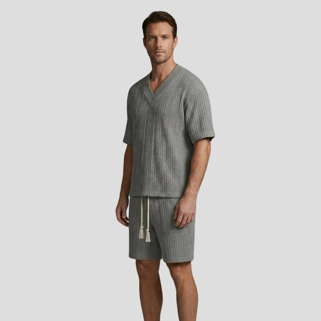Men’s Knit V-Neck Set