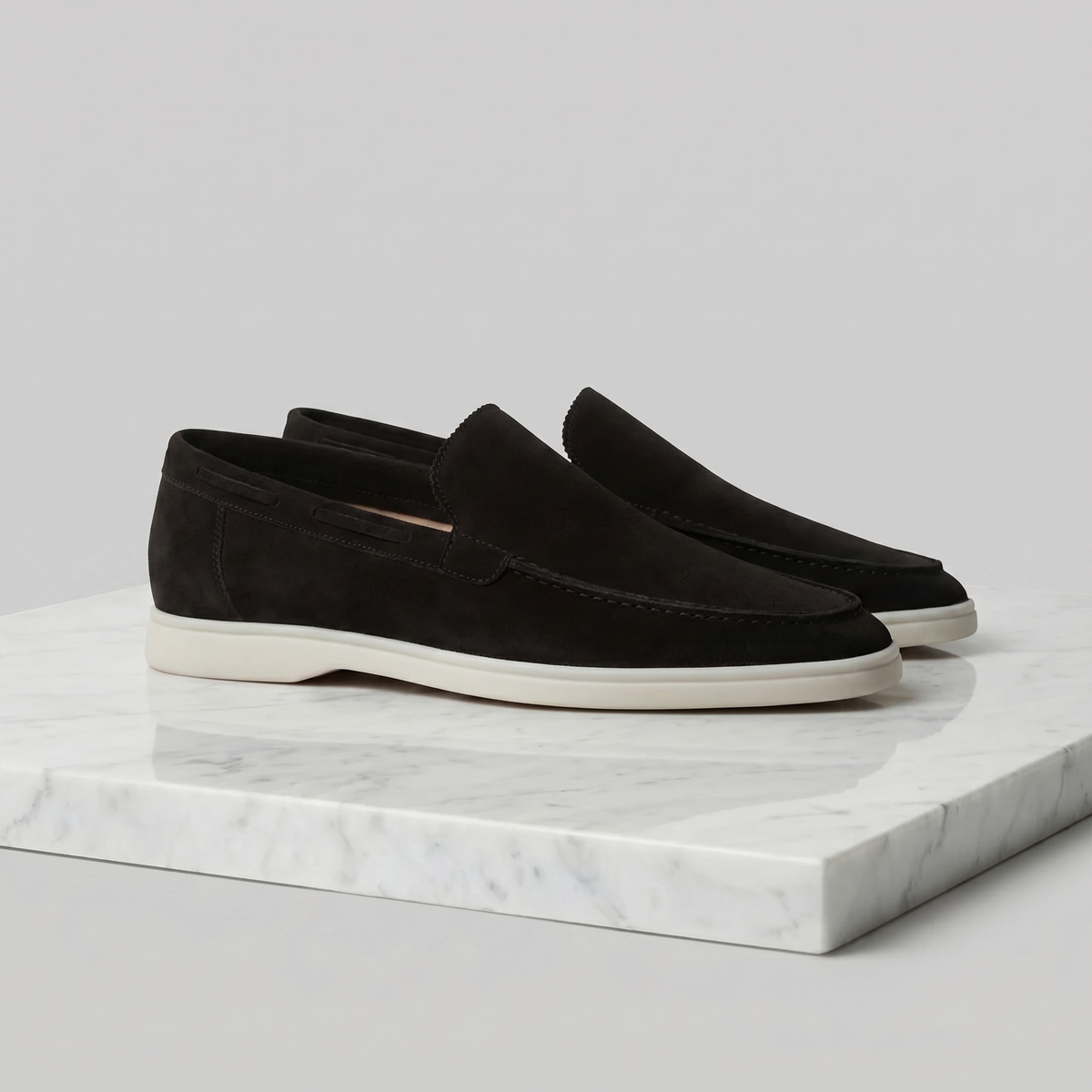 Men's Classic Loafers Slip-On Round Toe Moccasin Smart-Casual Office Casual Everyday Formal Leather Look Whitaker
