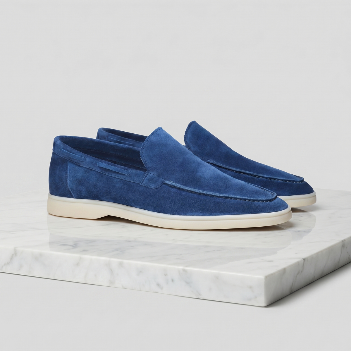 Men's Suede Loafers Slip-On Classic Round Toe Moccasin Smart-Casual Office Everyday Casual Formal Alistair