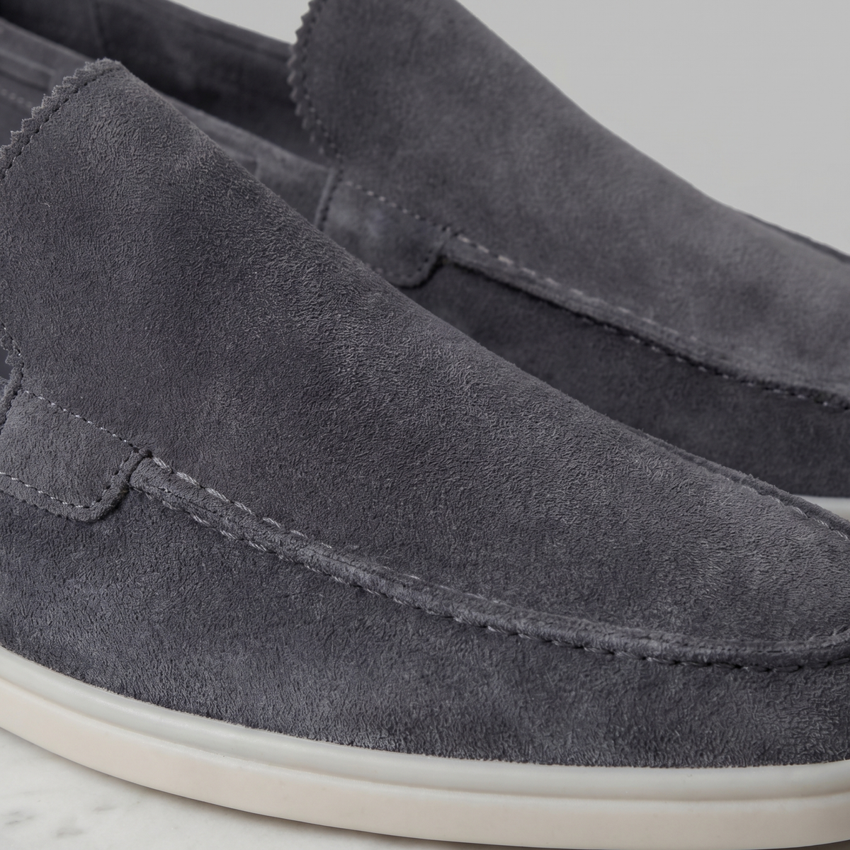 Men's Classic Loafers Slip-On Round Toe Moccasin Smart-Casual Office Casual Everyday Formal Leather Look Whitaker