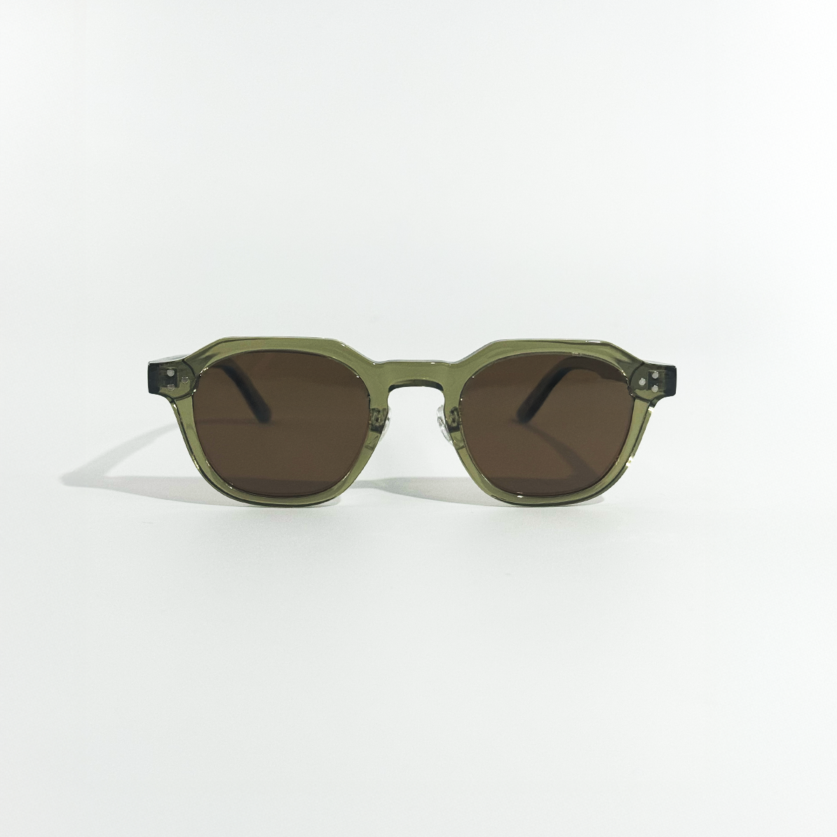 Men’s Stylish Olive Dusk Sunglasses | Trendy Brown Lens Panto Style