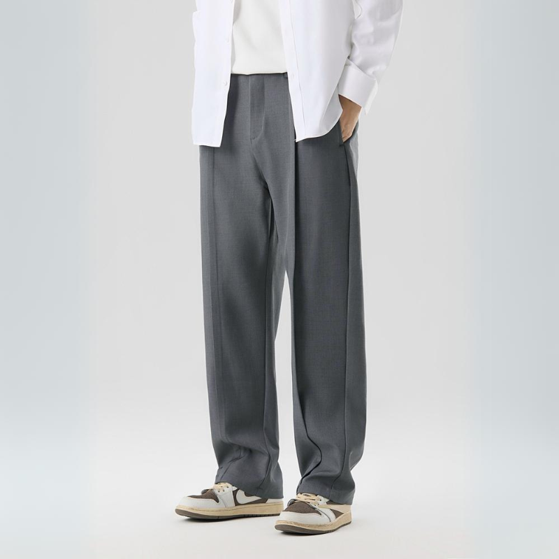 Men's Wide Leg Pleated Trousers