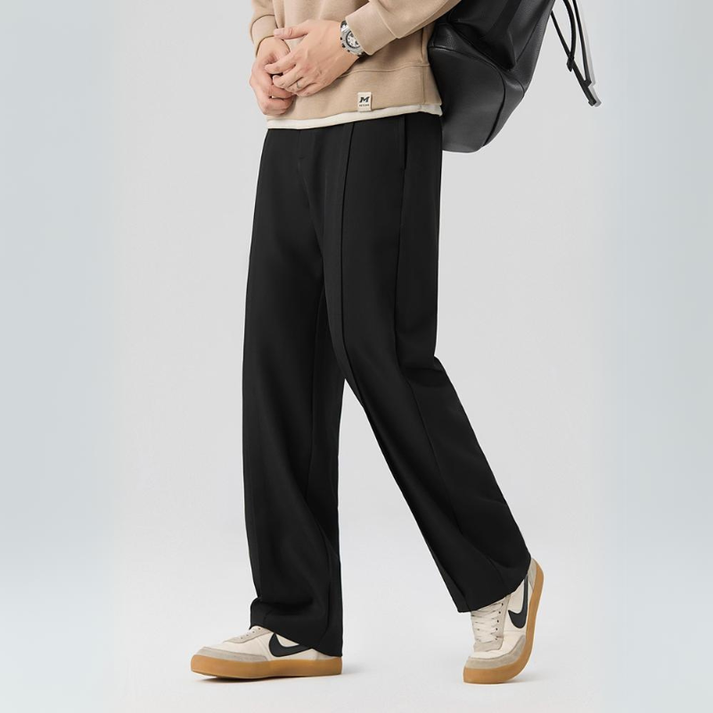 Men's Wide Leg Pleated Trousers