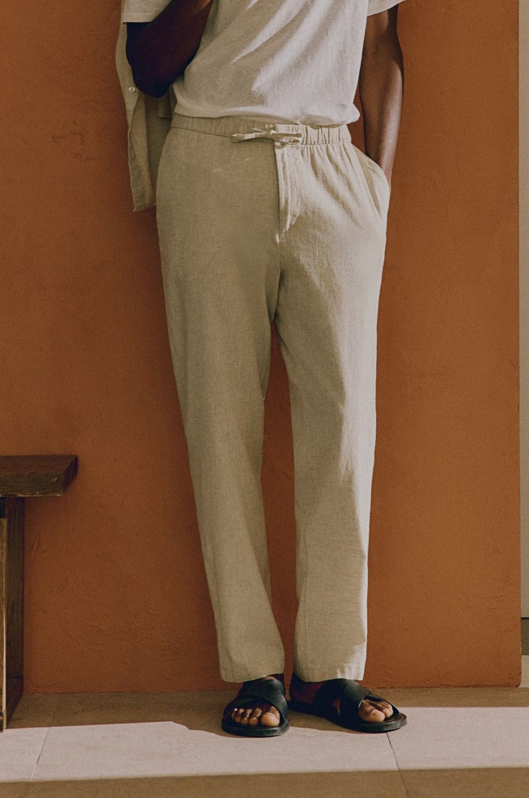 Men's Relaxed Fit Trousers with Drawstring Elastic Waist