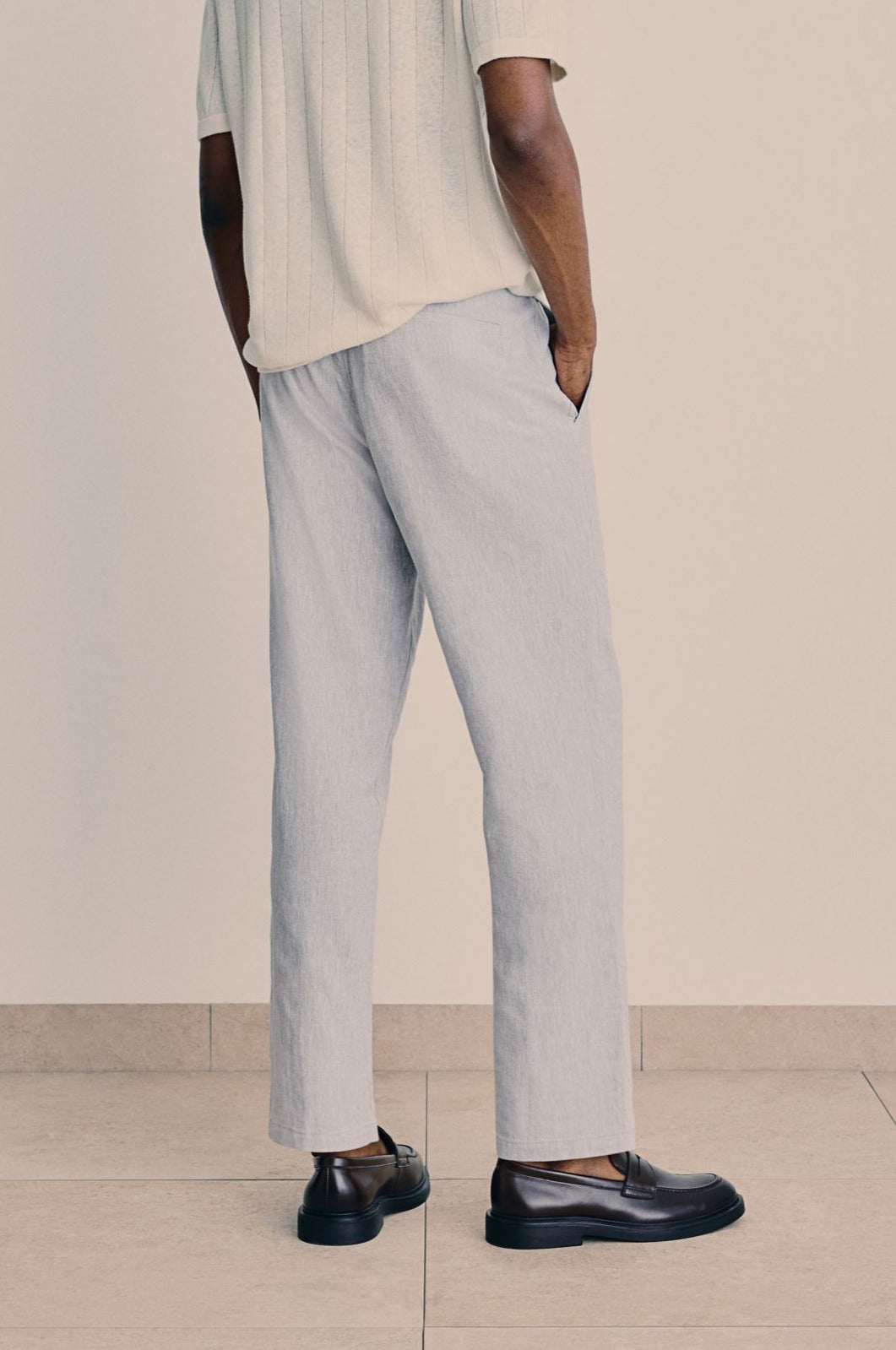 Men's Relaxed Fit Trousers with Drawstring Elastic Waist