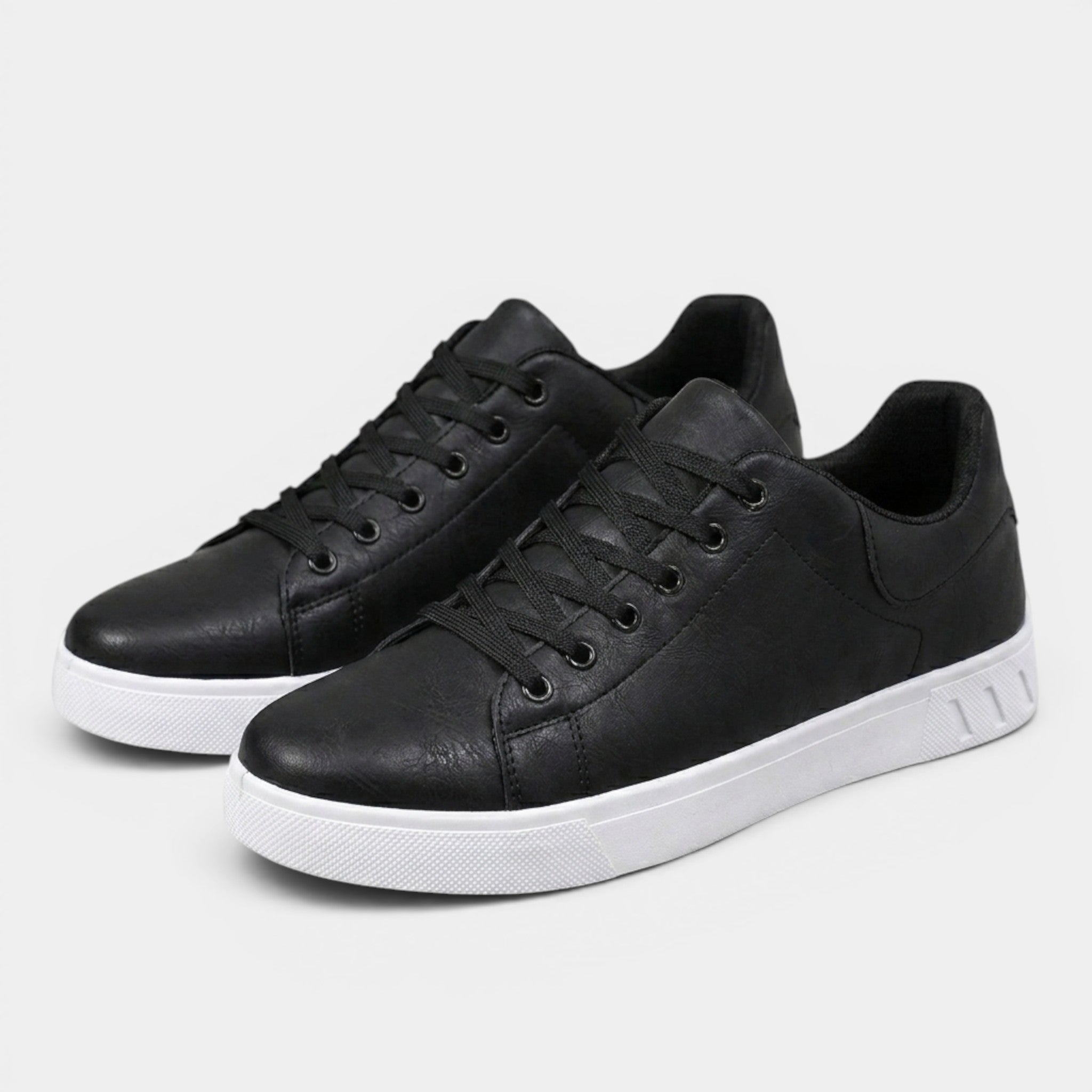 Men’s Casual Leather Sneakers