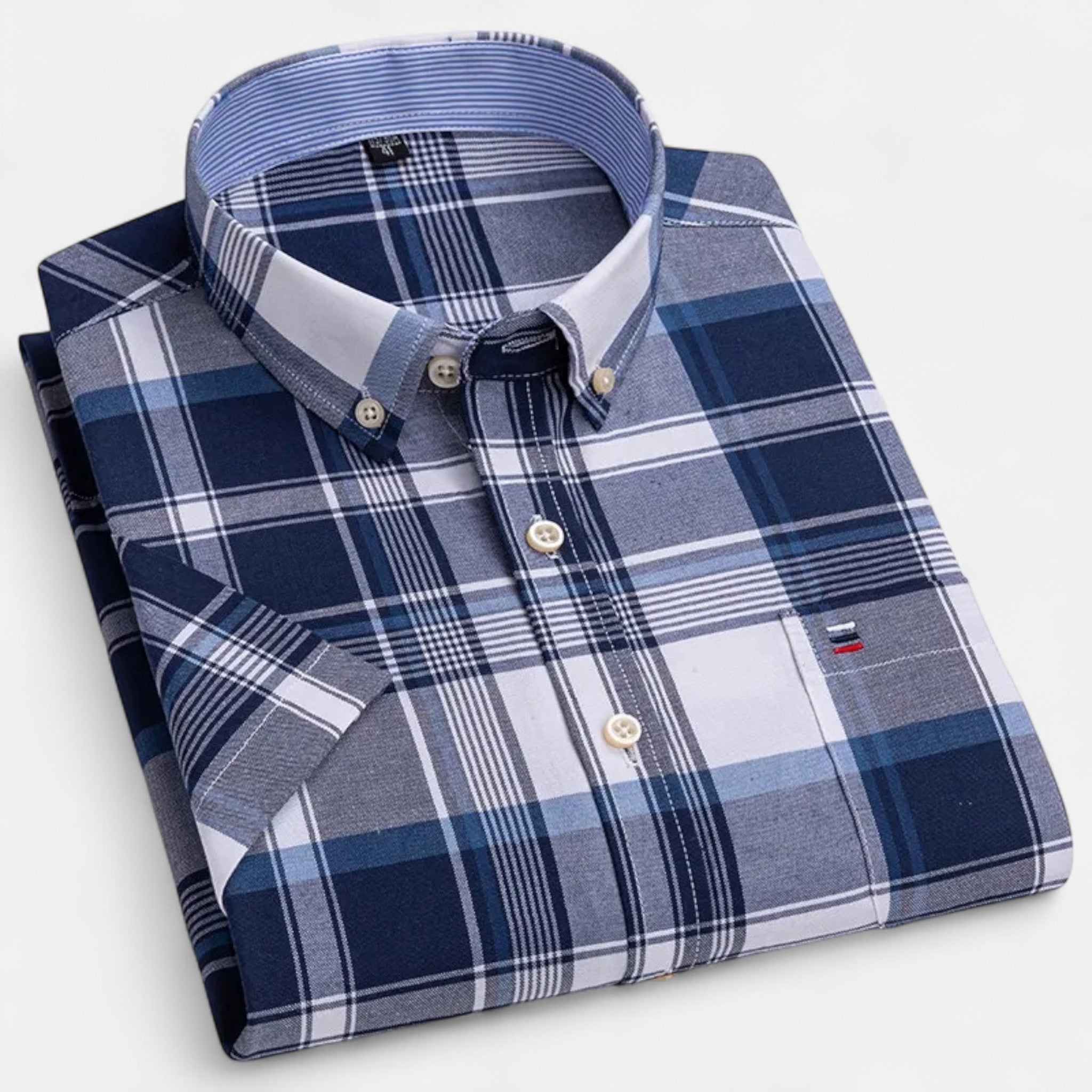 Men's Classic Short Sleeve Button-Up Shirt | Casual